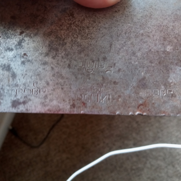 Vintage hatchet very old look at what it says - Picture 5 of 5